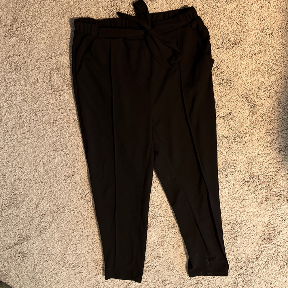Dress pants/slacks